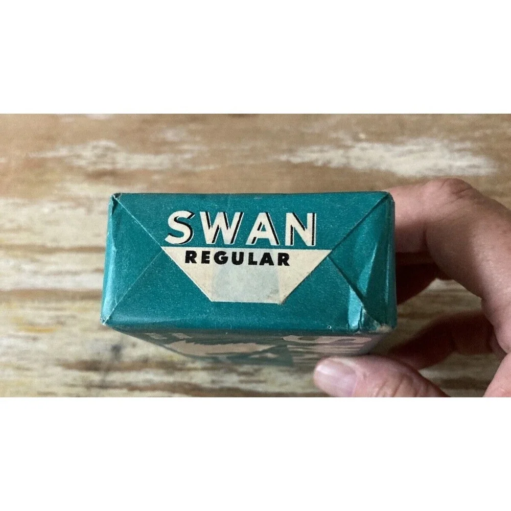 Vintage unused unopened NOS bar of soap Swan regular size Lever Brothers 5 oz